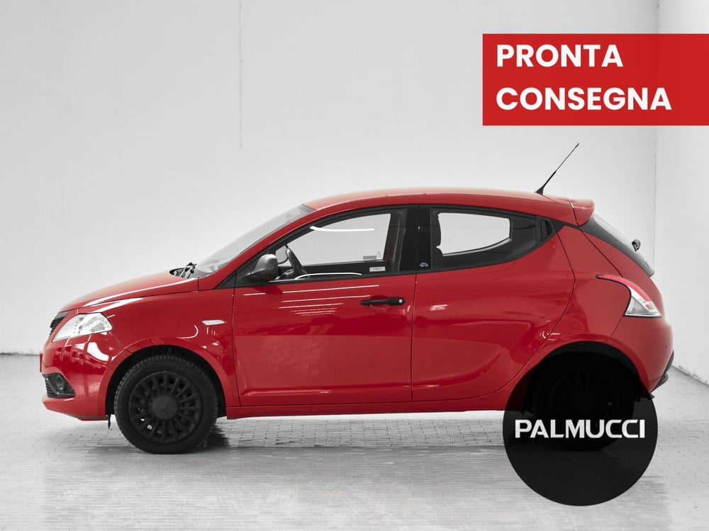 Lancia Ypsilon usata a Prato (5)