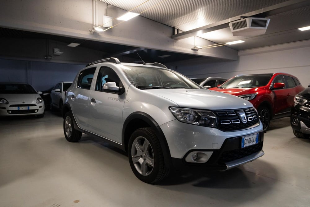 Dacia Sandero usata a Torino (3)