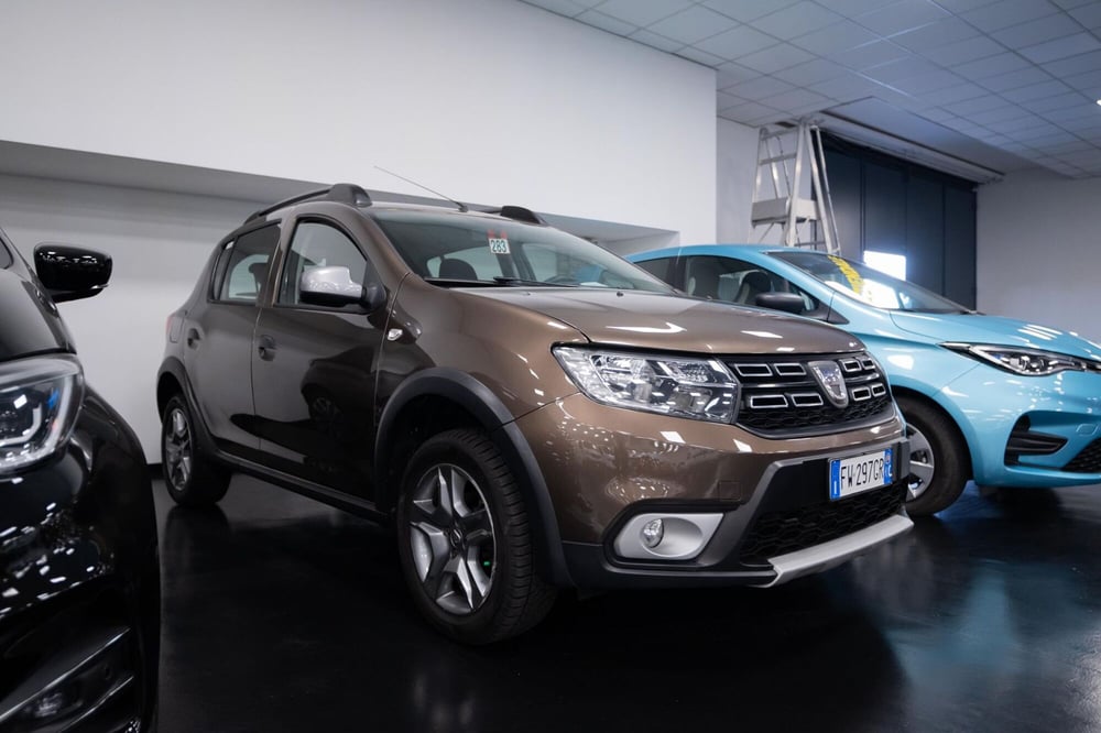 Dacia Sandero usata a Torino (3)