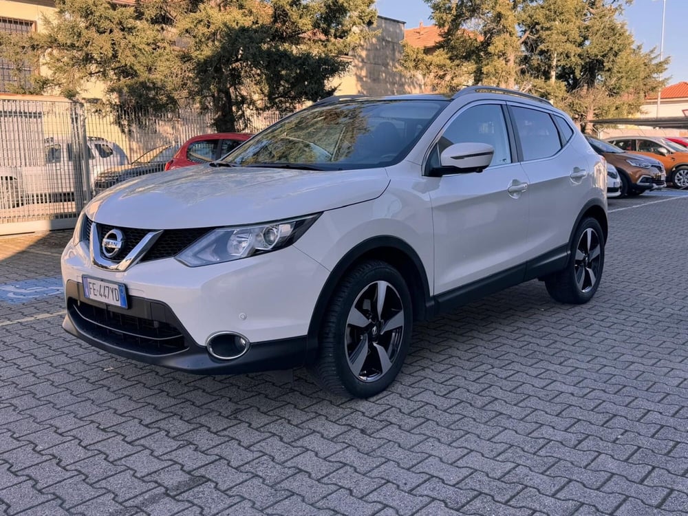 Nissan Qashqai usata a Pavia