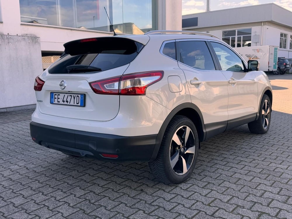 Nissan Qashqai usata a Pavia (5)