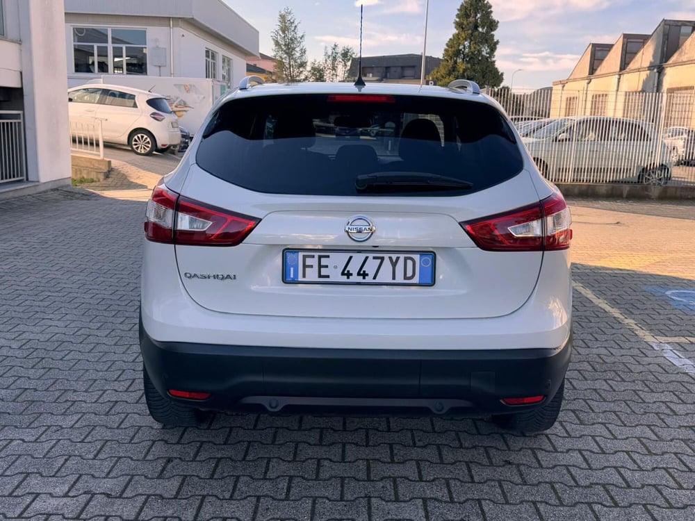 Nissan Qashqai usata a Pavia (6)