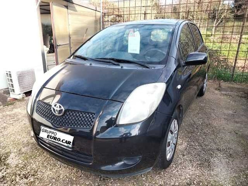 Toyota Yaris usata a Roma