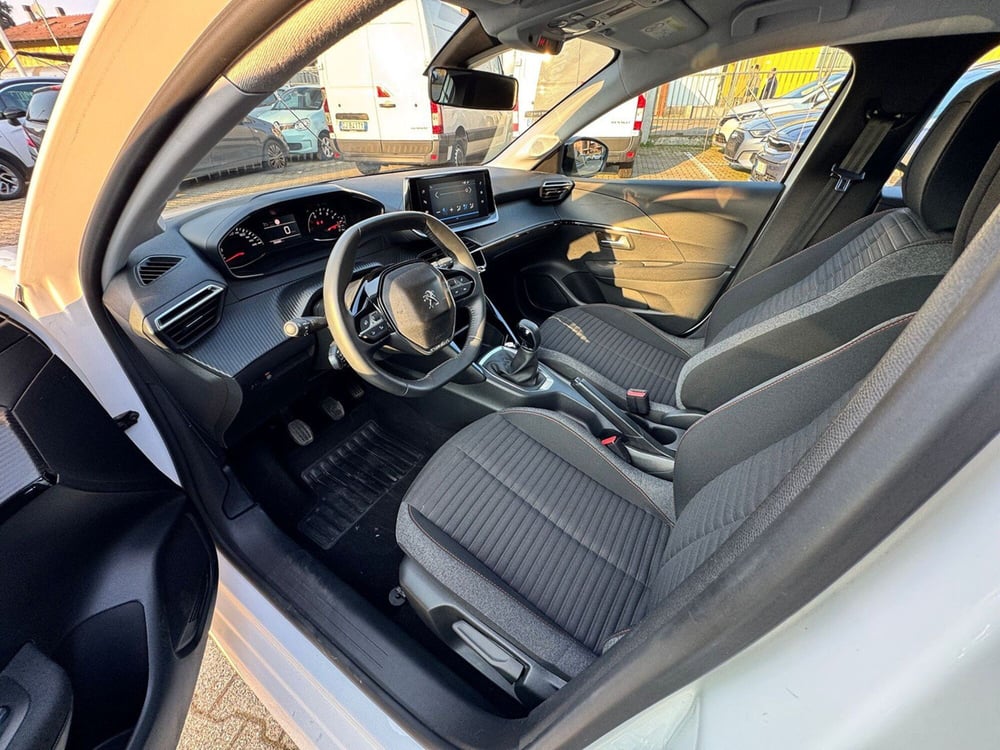 Peugeot 208 usata a Pavia (7)