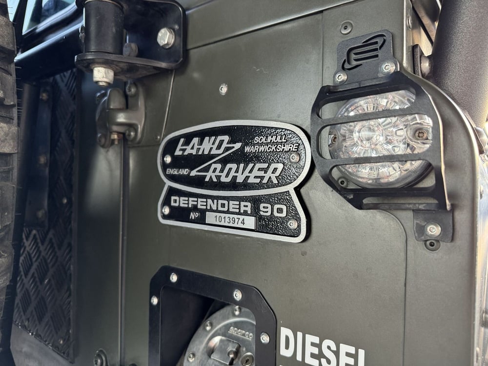 Land Rover Defender usata a Messina (7)