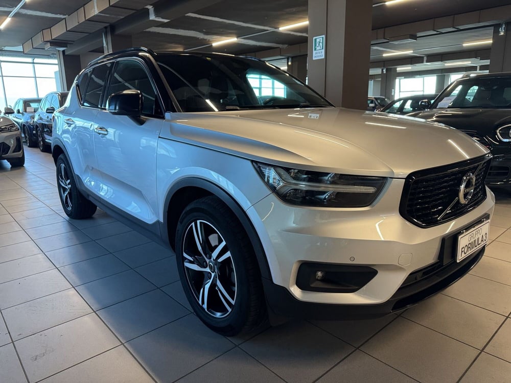 Volvo XC40 usata a Messina (2)