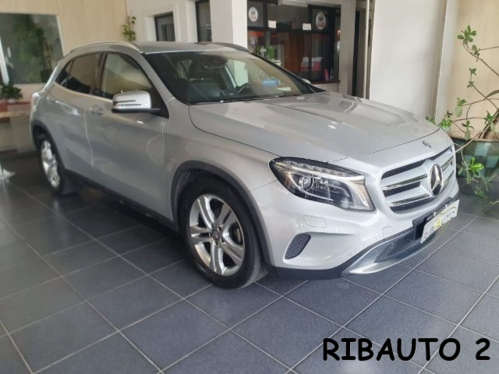 Mercedes-Benz GLA SUV usata a Cuneo (15)