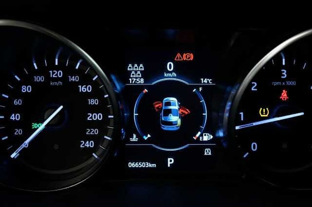Land Rover Discovery Sport usata a Mantova (9)