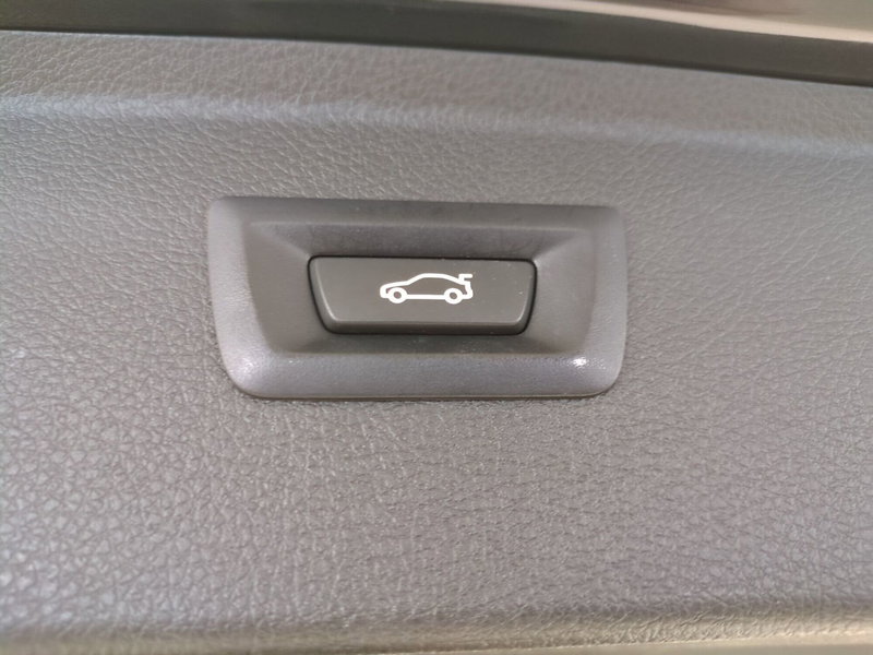 BMW Serie 2 Active Tourer usata a Avellino (9)