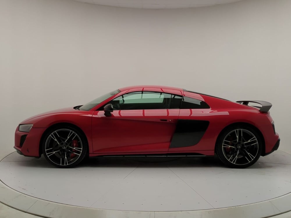 Audi R8 Coupé usata a Avellino (4)