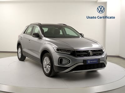 Volkswagen T-Roc 2.0 tdi Life 115cv del 2023 usata a Pratola Serra