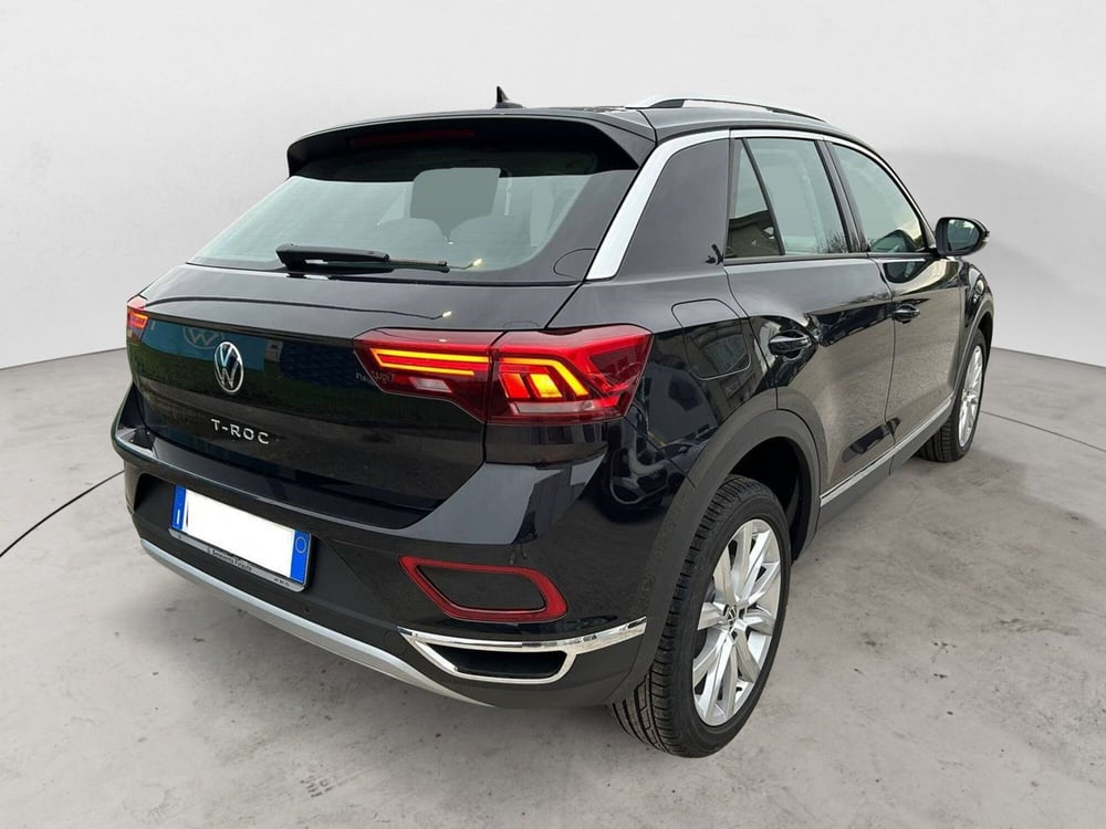 Volkswagen T-Roc nuova a Benevento (6)