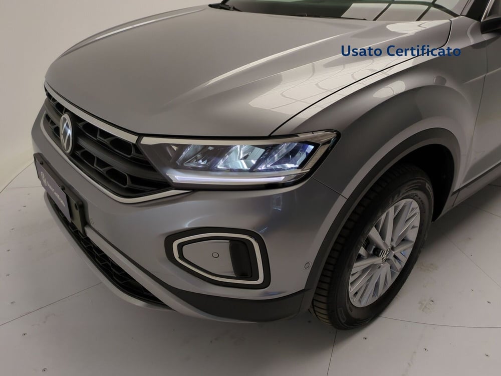 Volkswagen T-Roc nuova a Avellino (8)