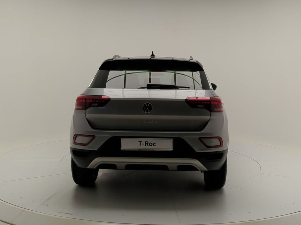 Volkswagen T-Roc nuova a Avellino (6)