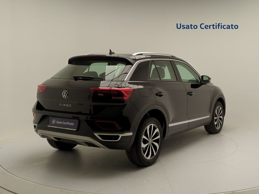 Volkswagen T-Roc nuova a Avellino (7)