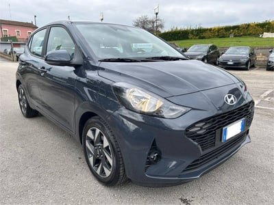 Hyundai i10 1.0 MPI Connectline del 2024 usata a Pratola Serra