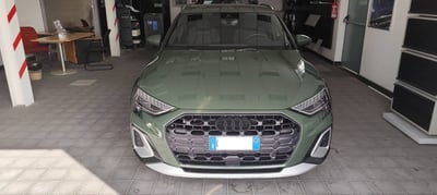 Audi A3 allstreet 35 2.0 tdi Identity Contrast s-tronic del 2024 usata a Pratola Serra