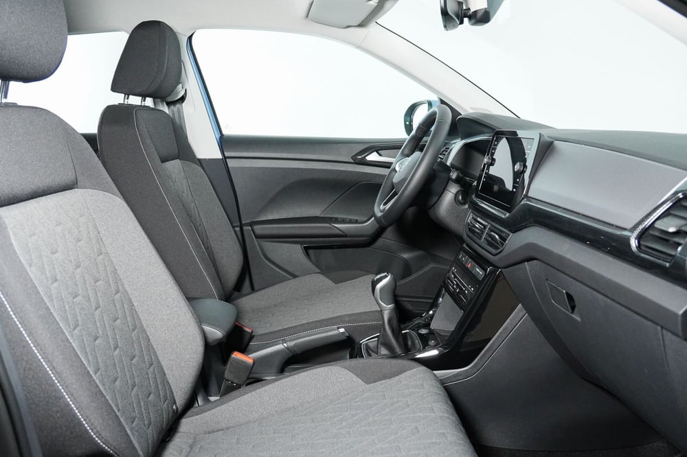 Volkswagen T-Cross nuova a Perugia (11)