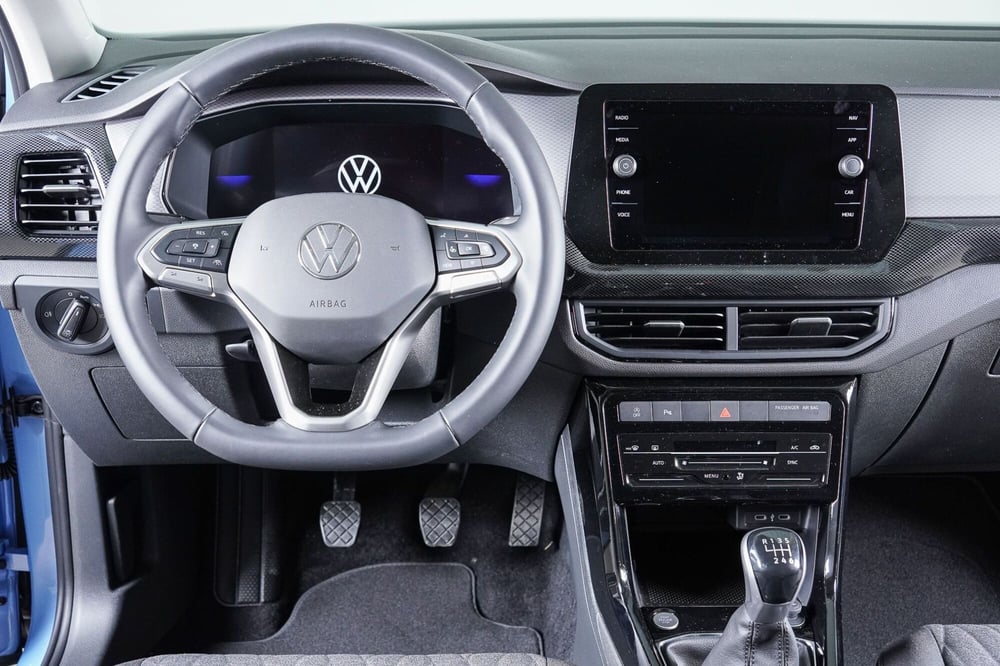 Volkswagen T-Cross nuova a Perugia (16)