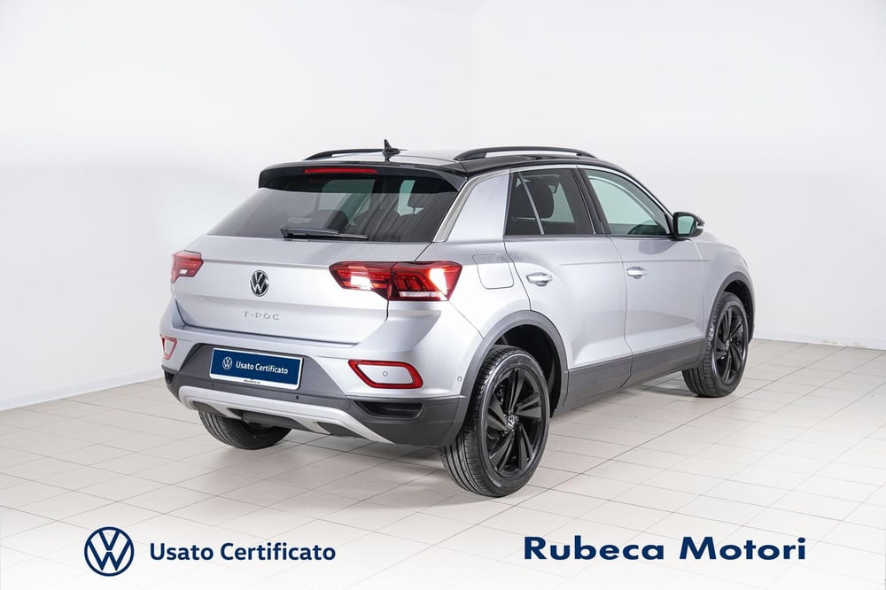 Volkswagen T-Roc nuova a Perugia (4)