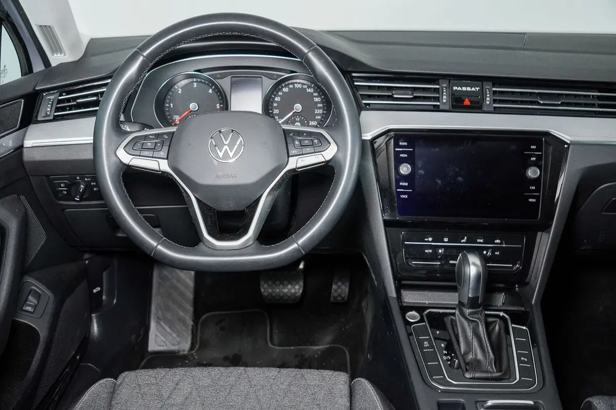 Volkswagen Passat Variant usata a Perugia (15)