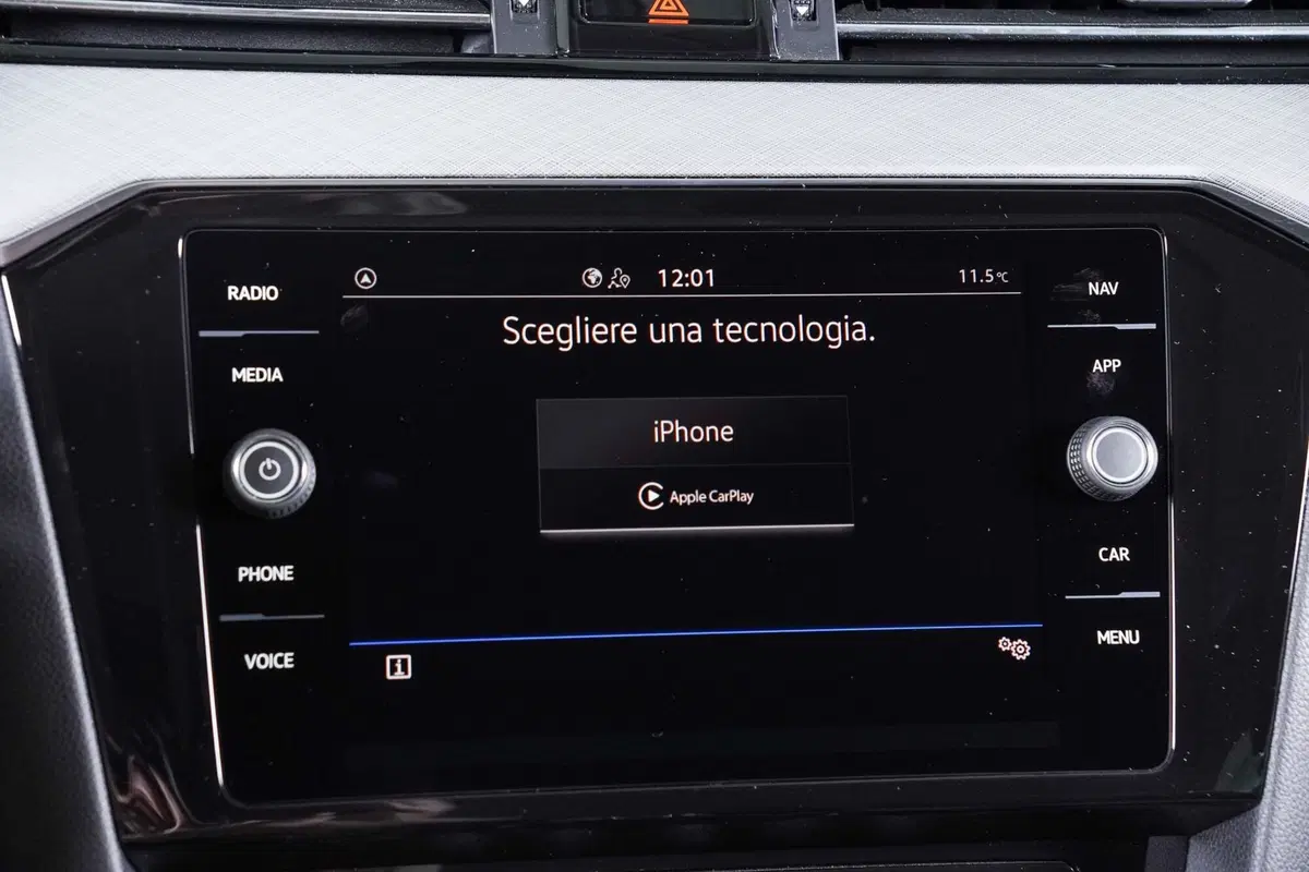 Volkswagen Passat Variant usata a Perugia (18)