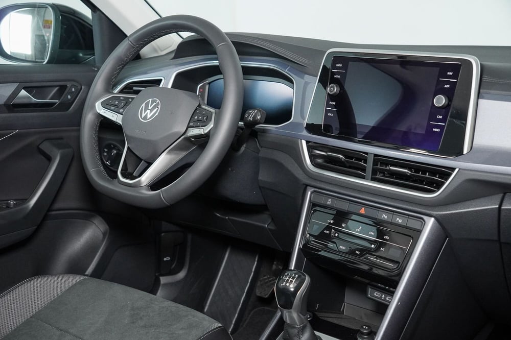 Volkswagen T-Roc nuova a Perugia (13)