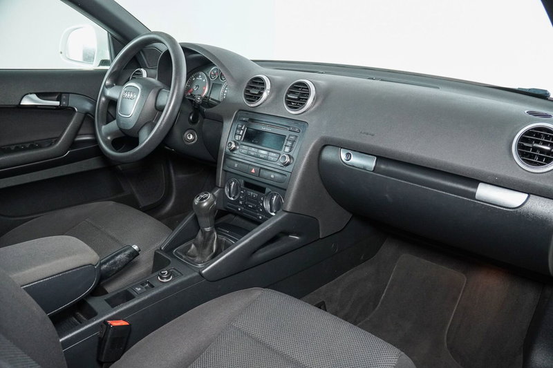 Audi A3 Cabrio usata a Perugia (11)