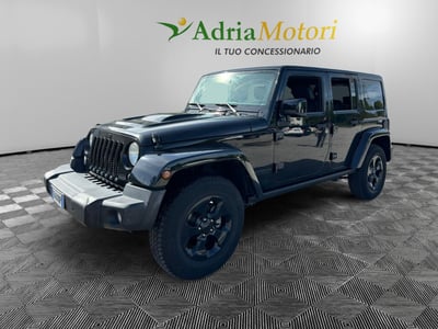 Jeep Wrangler Unlimited 2.8 CRD DPF Rubicon Auto  del 2015 usata a Pordenone