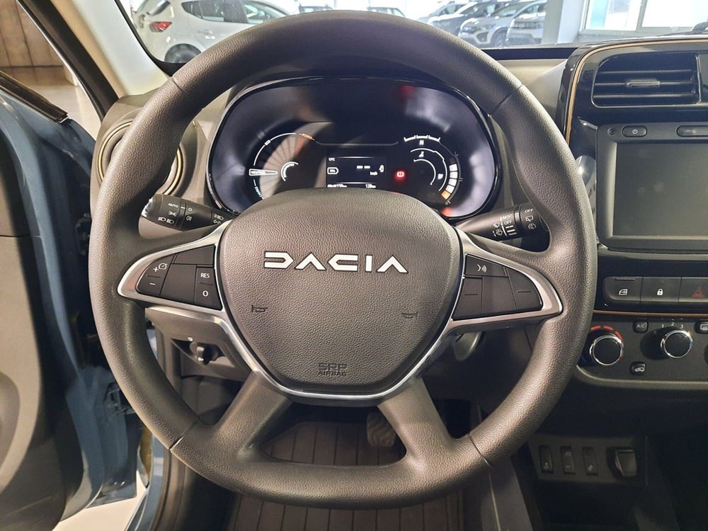 Dacia Spring nuova a Brescia (17)