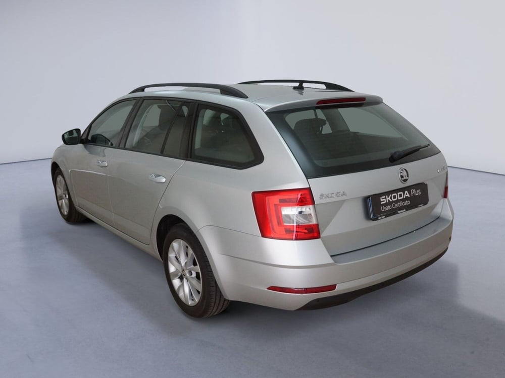 Skoda Octavia Station Wagon usata a Torino (4)