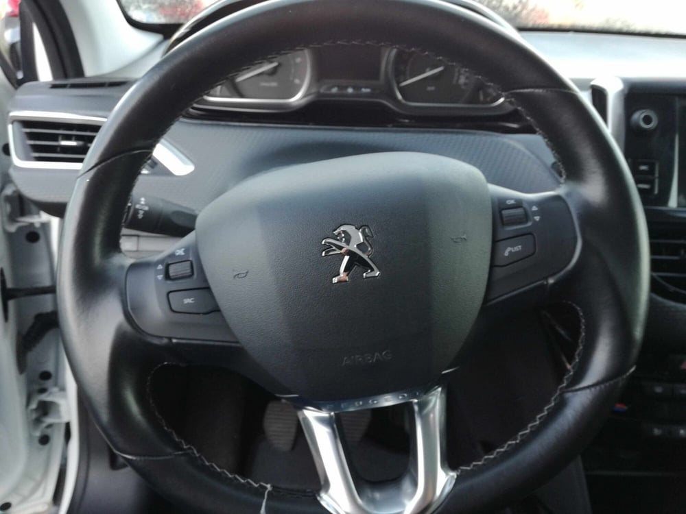 Peugeot 2008 usata a Salerno (8)