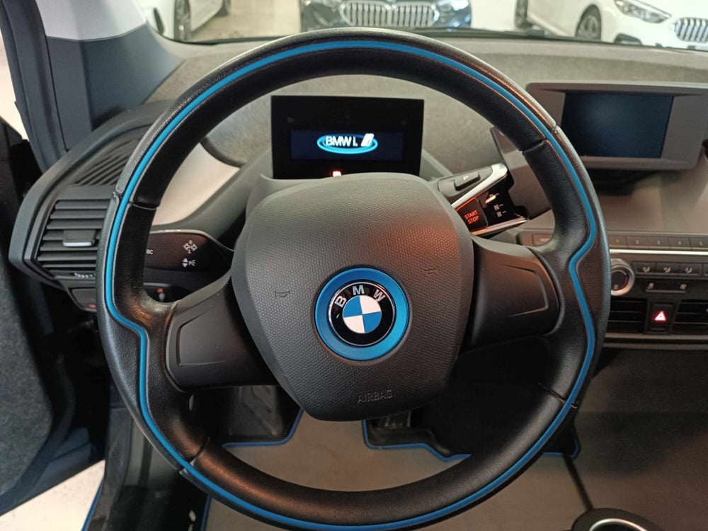 BMW i3 usata a Salerno (11)