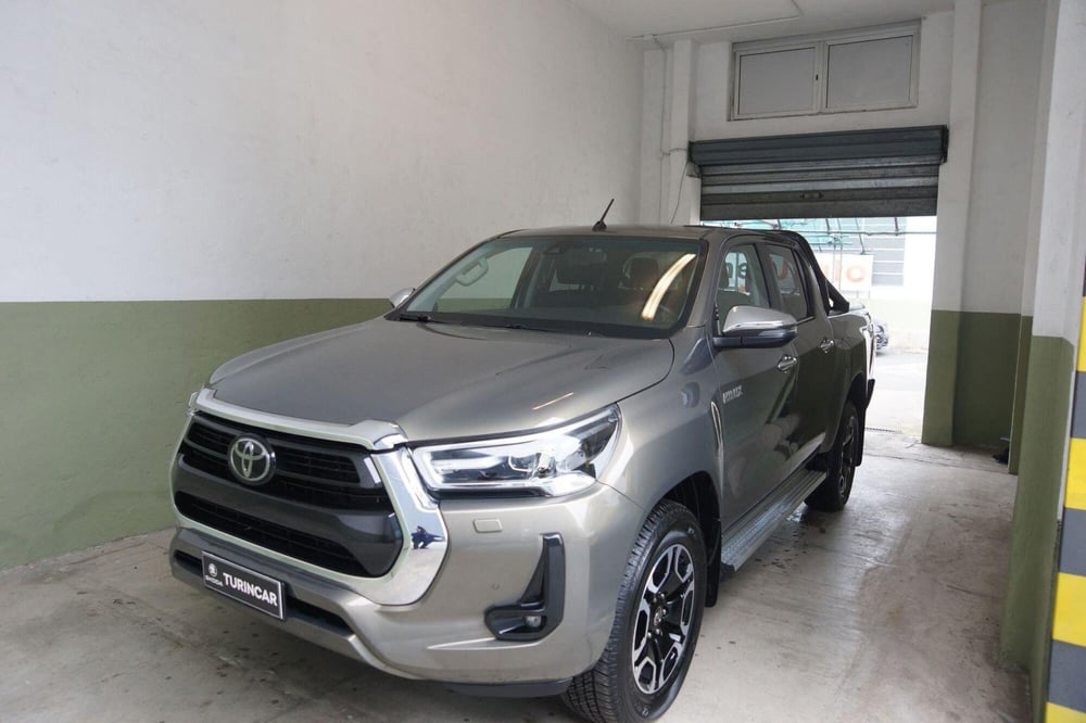 Toyota Hilux usata a Torino (3)