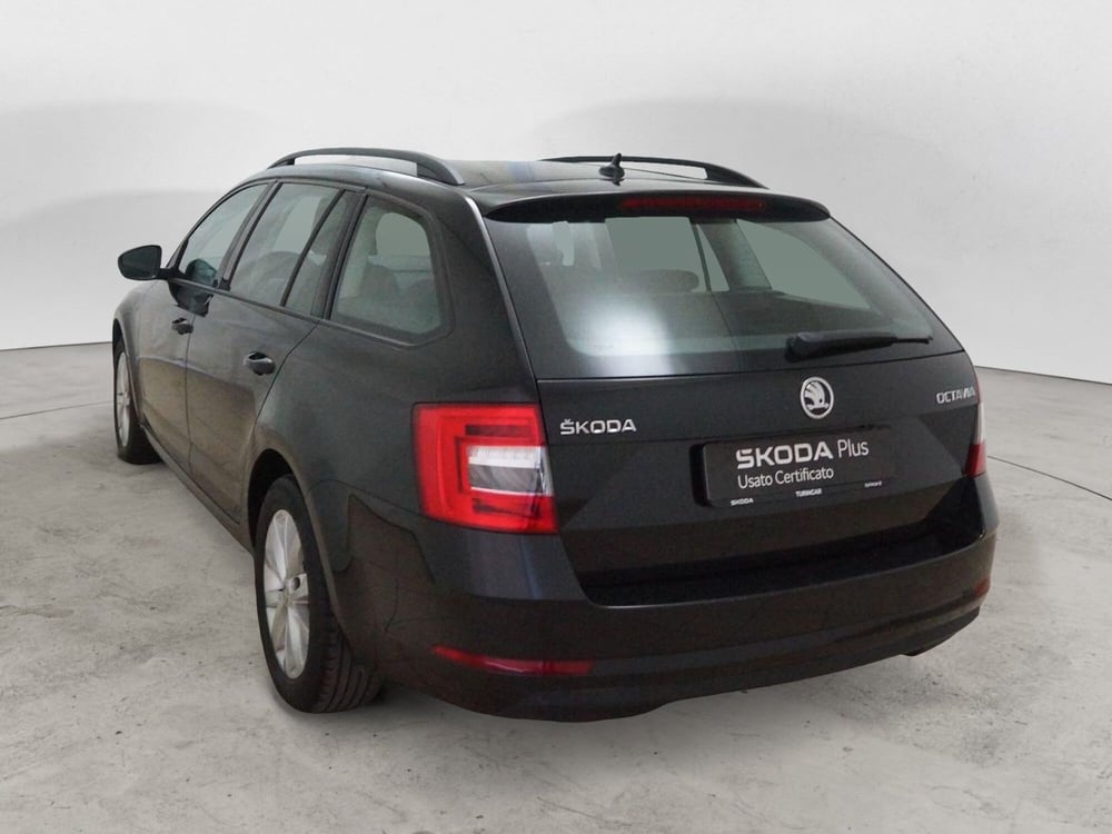 Skoda Octavia Station Wagon usata a Torino (4)