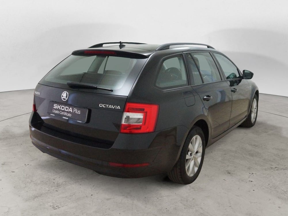 Skoda Octavia Station Wagon usata a Torino (6)