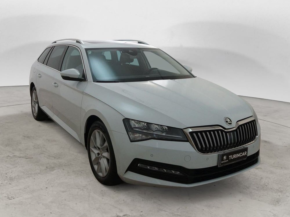 Skoda Superb Station Wagon usata a Torino