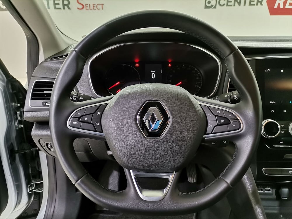 Renault Mégane Sporter usata a Salerno (8)