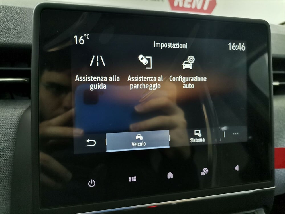 Mitsubishi Colt nuova a Salerno (14)