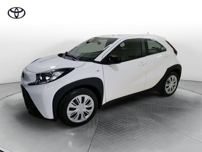 Toyota Aygo X 1.0 VVT-i 72 CV 5p. Undercover S-CVT nuova a Salerno