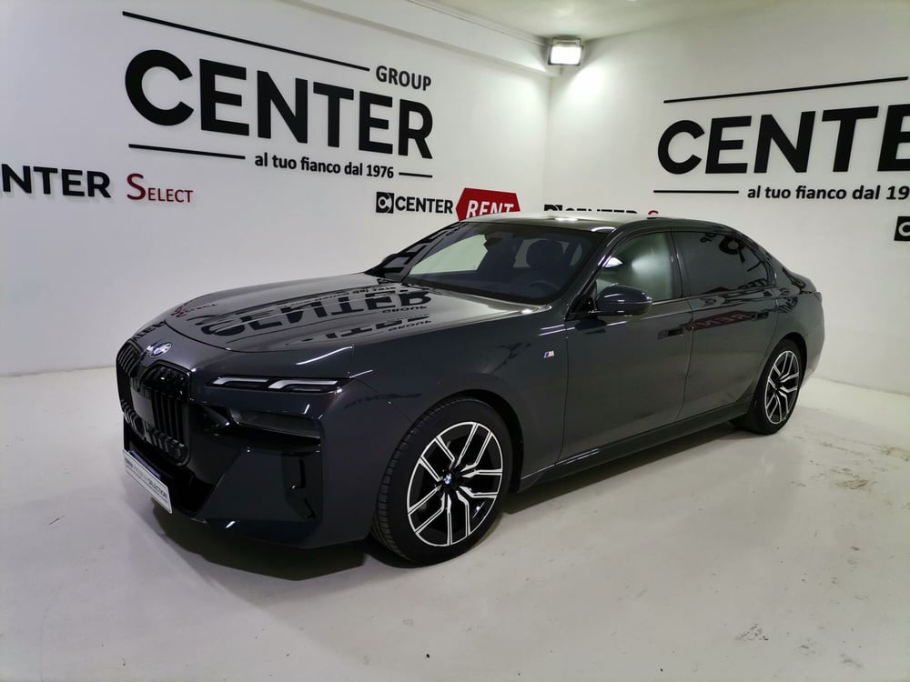 BMW Serie 7 usata a Salerno