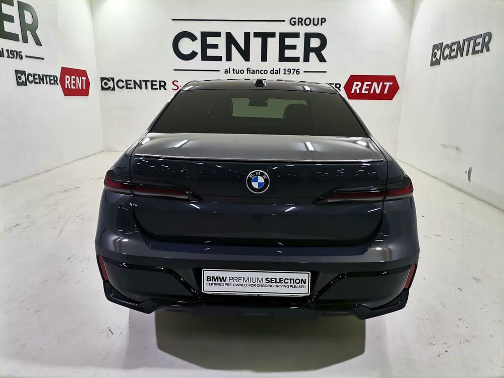 BMW Serie 7 usata a Salerno (5)