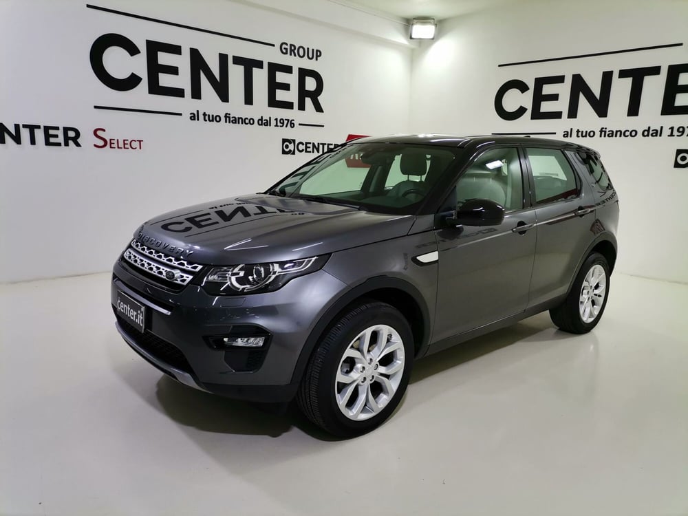 Land Rover Discovery Sport usata a Salerno