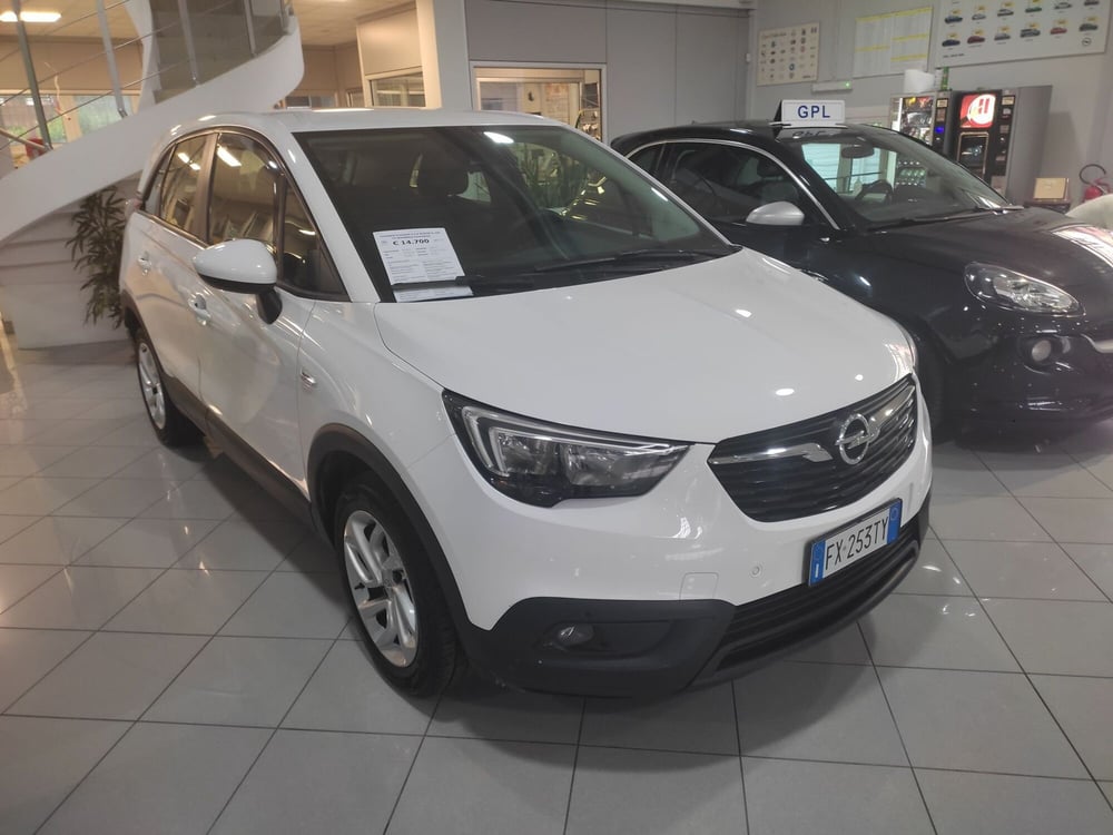 Opel Crossland X usata a Prato (3)