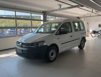 Volkswagen Veicoli Commerciali Caddy 2.0 TDI 102 CV Kombi Business DAB del 2020 usata a Salerno