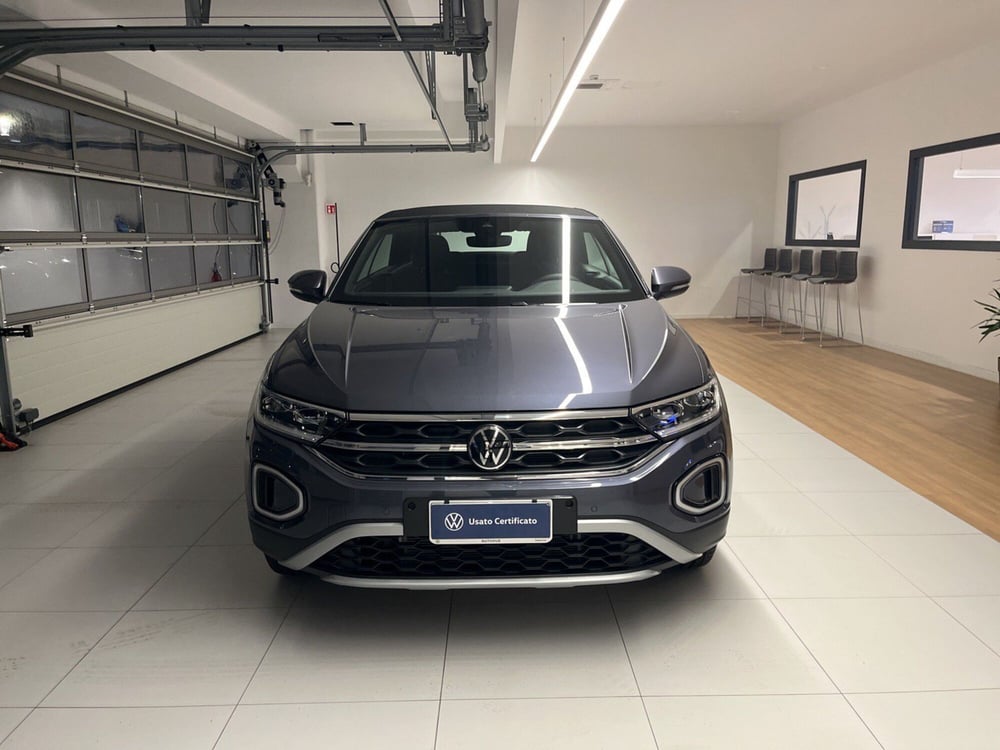 Volkswagen T-Roc nuova a Salerno (3)