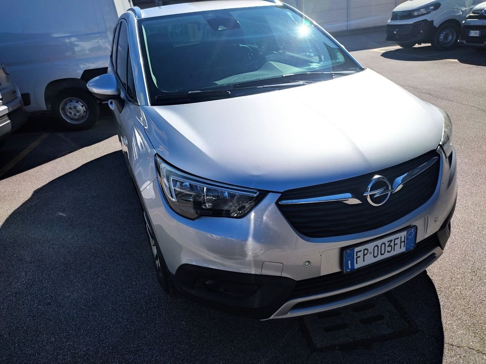 Opel Crossland X usata a Prato (4)