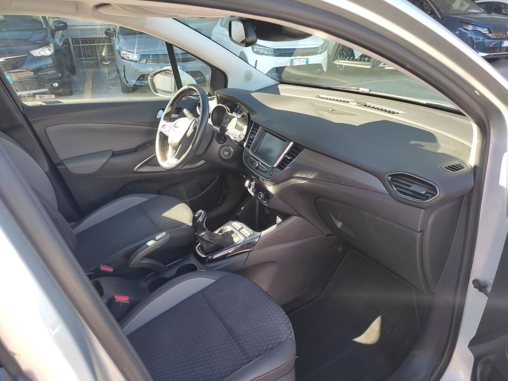 Opel Crossland X usata a Prato (8)