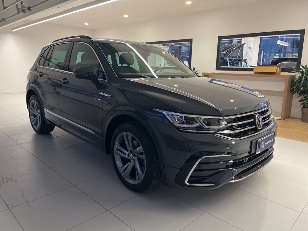 Volkswagen Tiguan usata a Salerno (4)