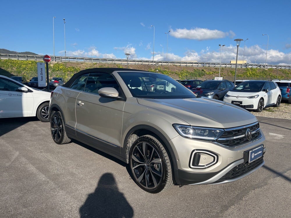 Volkswagen T-Roc Cabrio usata a Salerno (4)